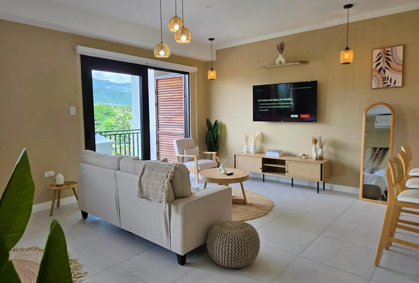 The Escape - Unique Bali Inspired Condo Kingston